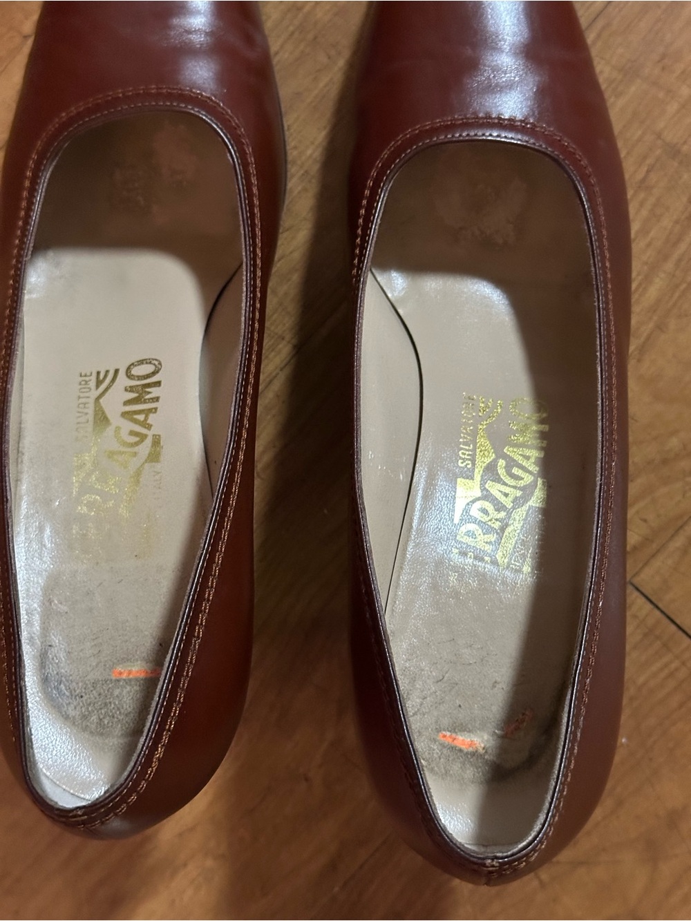 Vintage  Ferragamo Tiglio Brown Calf Leather Pumps 7B w/ Original Box